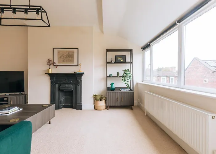 Bright & Delightful 2Bd Flat Clifton Down Bristol
